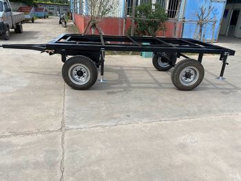 機場行李拖車